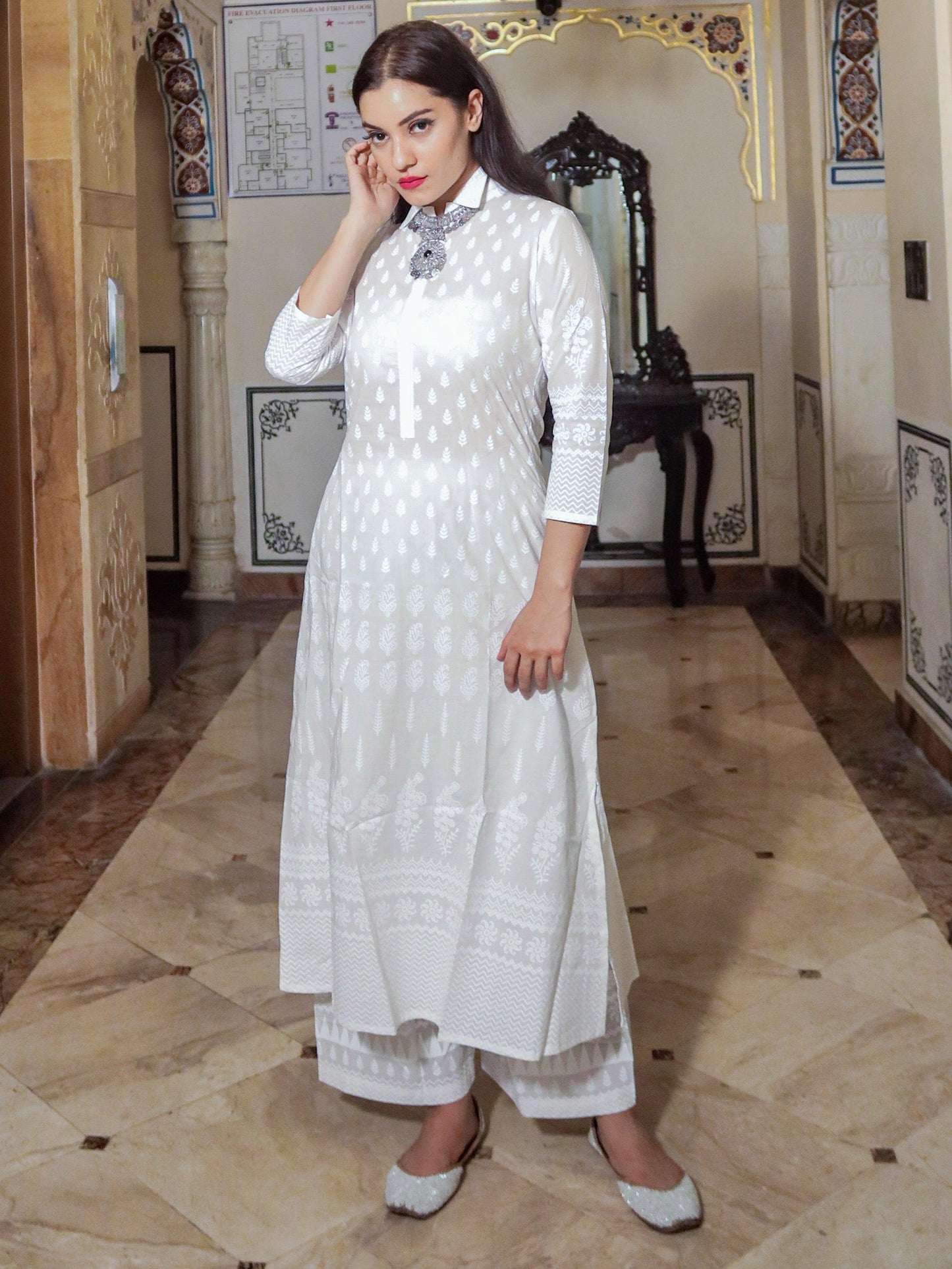 Jamal Jamaloo White Printed Cotton Kurti With Palazzo - Jamal Jamalooworld.com