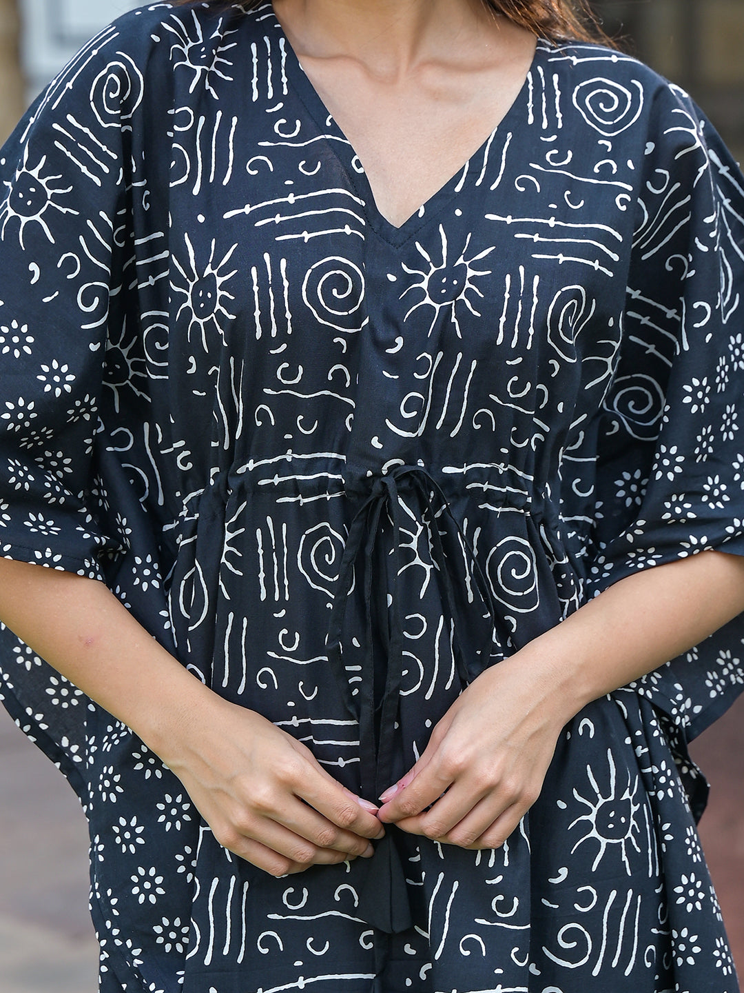 Black & White Floral Print Kaftan