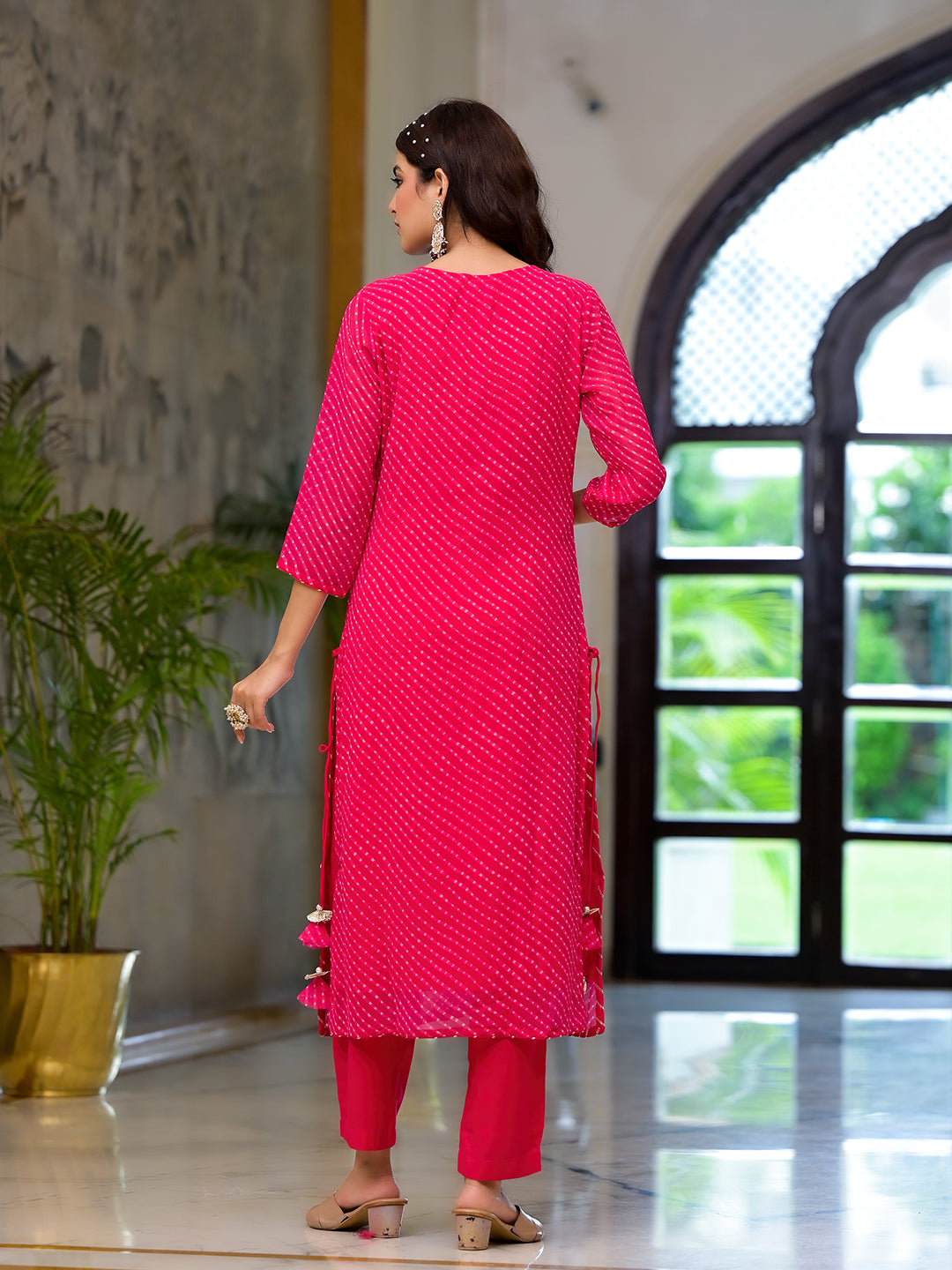Pink Leheriya Print Georgette Fabric Straight Kurta & Trouser with Dupatta