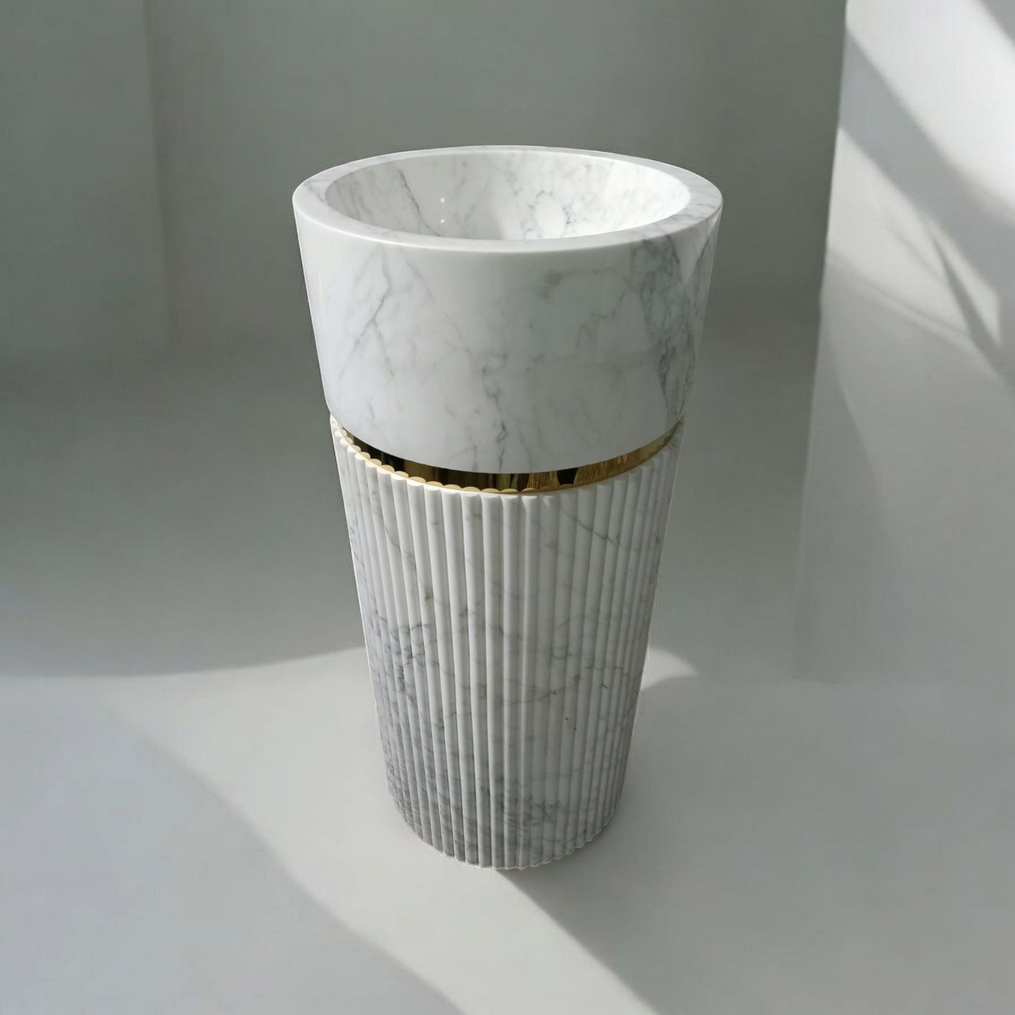 JJ - PB 04 Marble Pedestal Basin