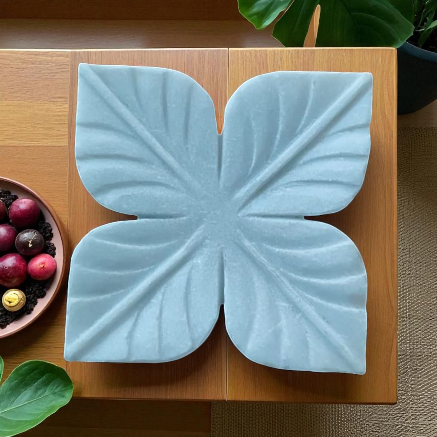 Leaf-Inspired Marble Tray