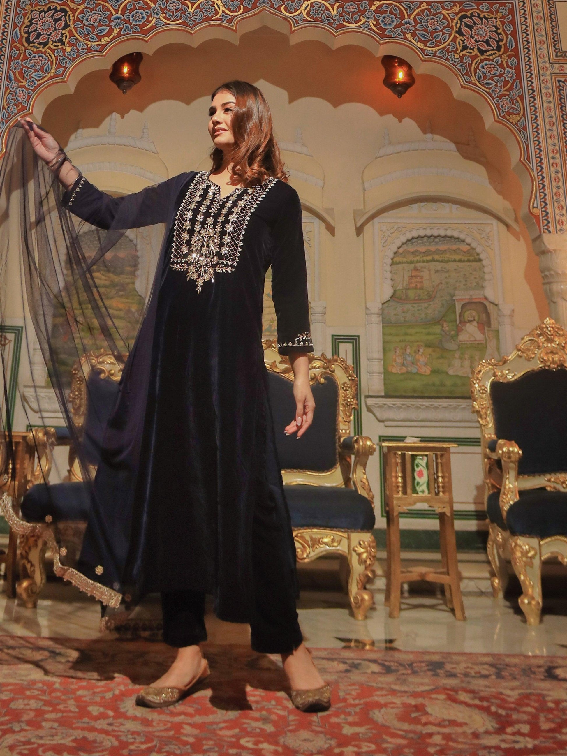 Jamal Jamaloo Royal Blue Velvet hand work Kurta pant With Net Dupatta set - Jamal Jamalooworld.com