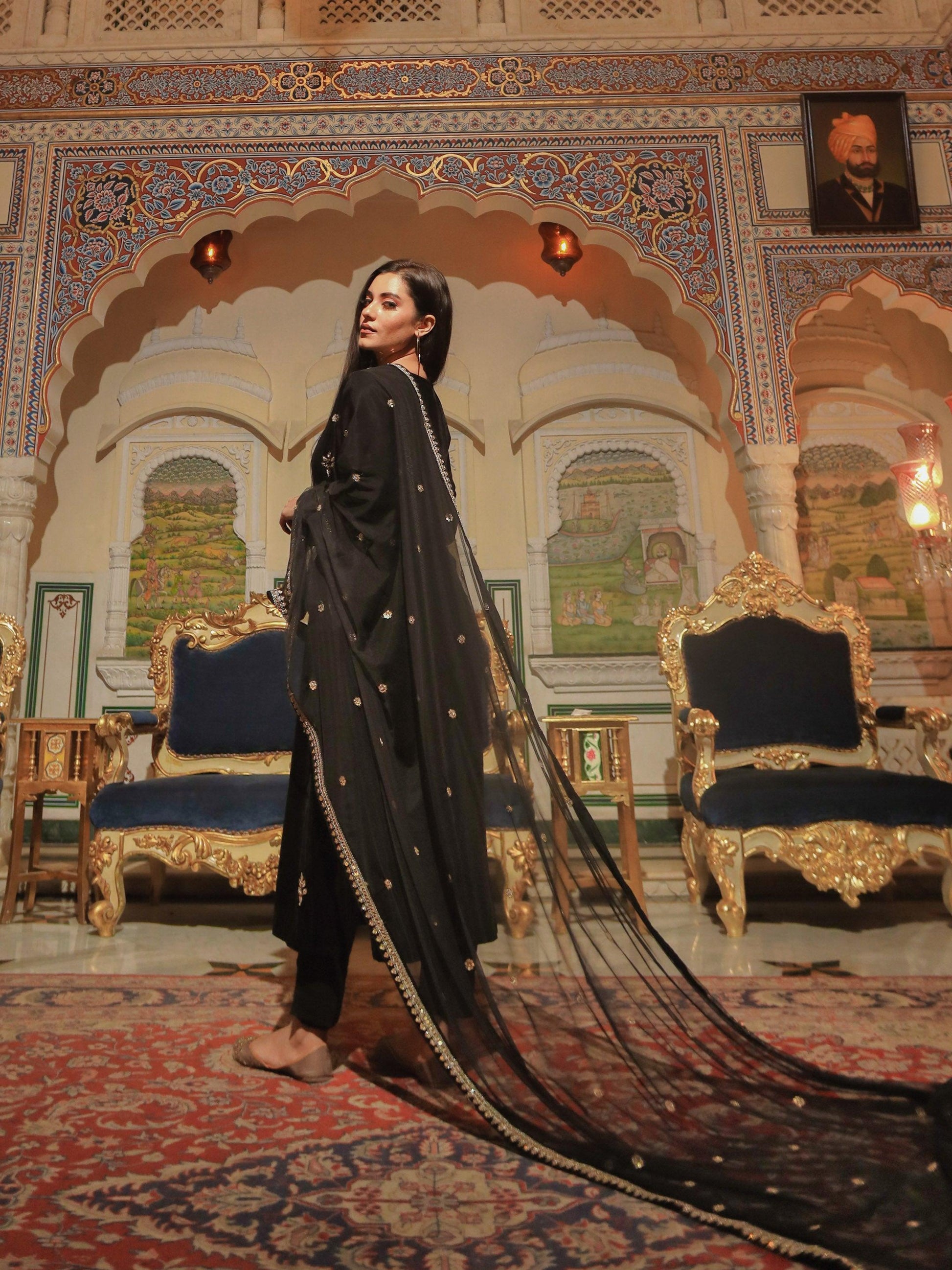 Jamal Jamaloo Black Velvet hand work Kurta pant With Net Dupatta set - Jamal Jamalooworld.com