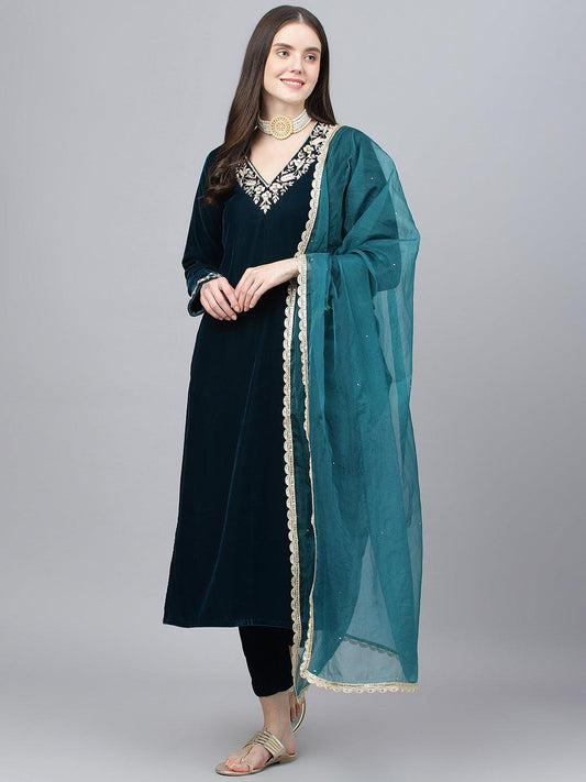 Jamal Jamaloo Teal Green Velvet hand work Kurta pant With Organza Dupatta set - Jamal Jamaloo