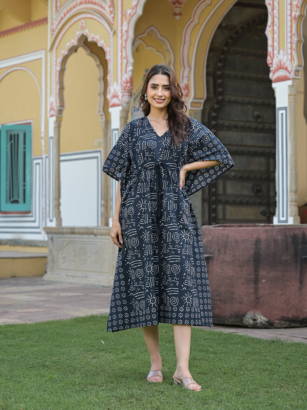 Black & White Floral Print Kaftan