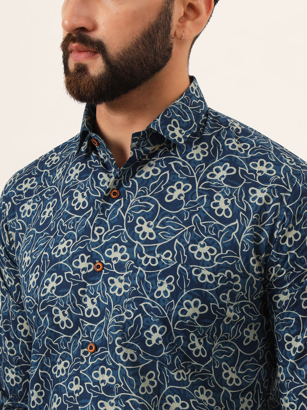 MEN Blue Floral Print Pure Cotton Regular Fit Casual Shirt