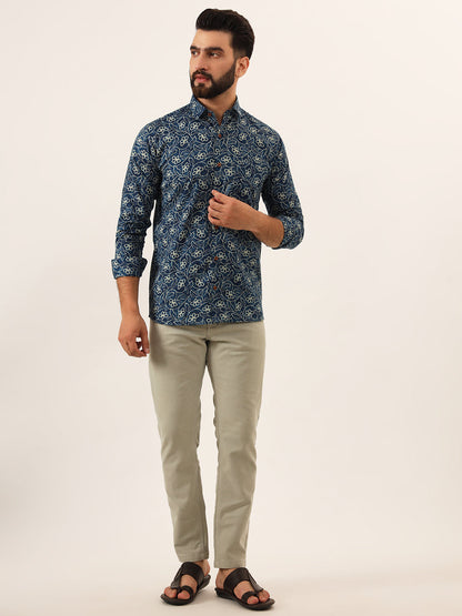 MEN Blue Floral Print Pure Cotton Regular Fit Casual Shirt