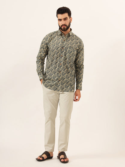 MEN Blue Paisley Print Pure Cotton Regular Fit Casual Half Sleeve