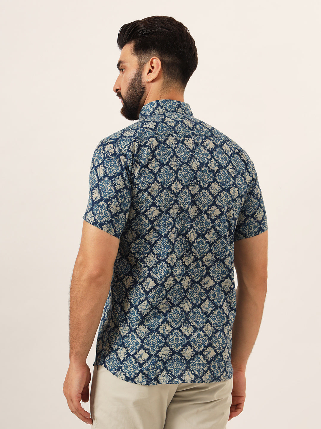 MEN Blue Geometric Pure Cotton Regular Fit Casual Half Sleeve