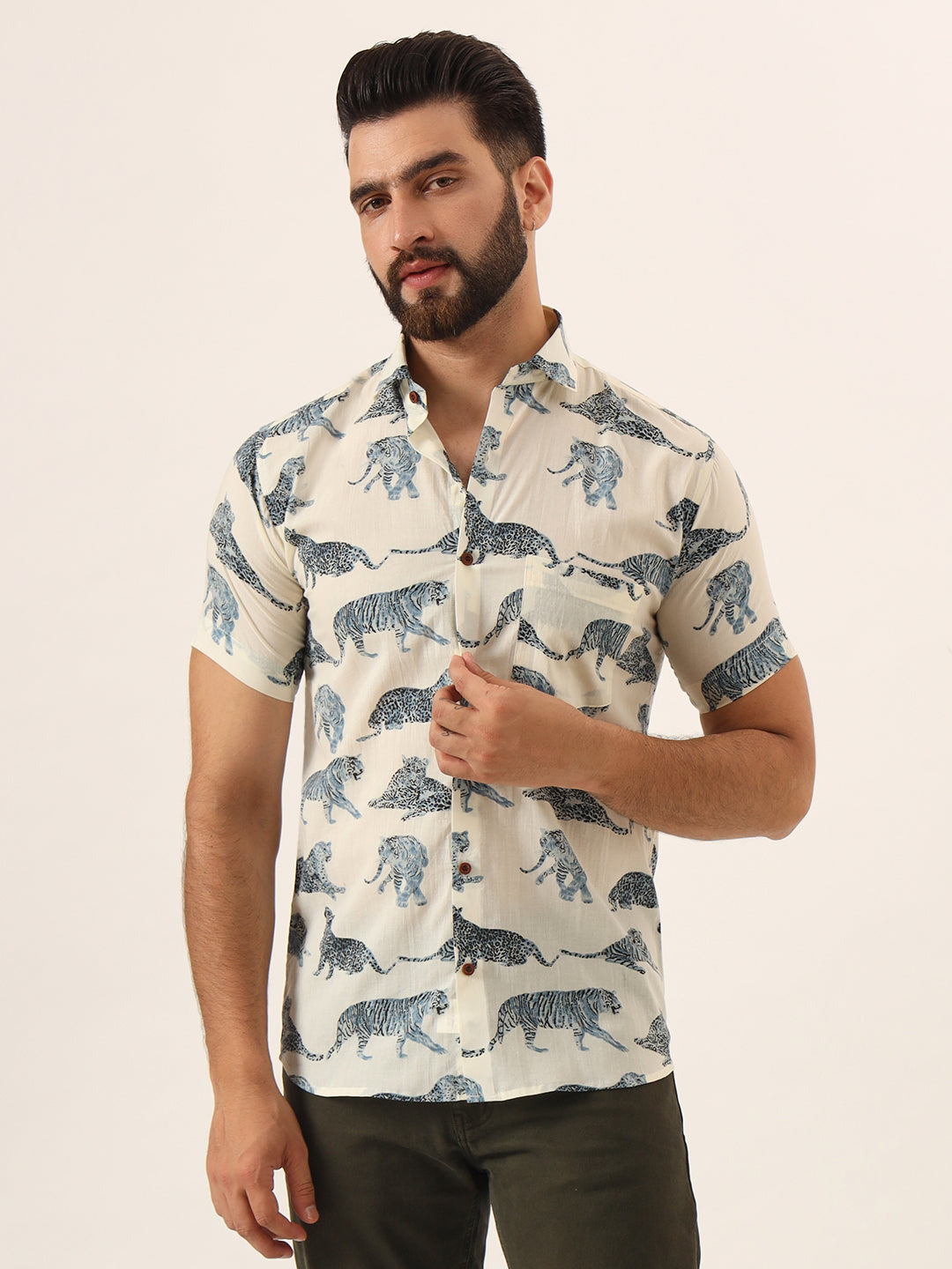 MEN  White blue Tiger Print Pure Cotton Regular Fit Casual Shirt