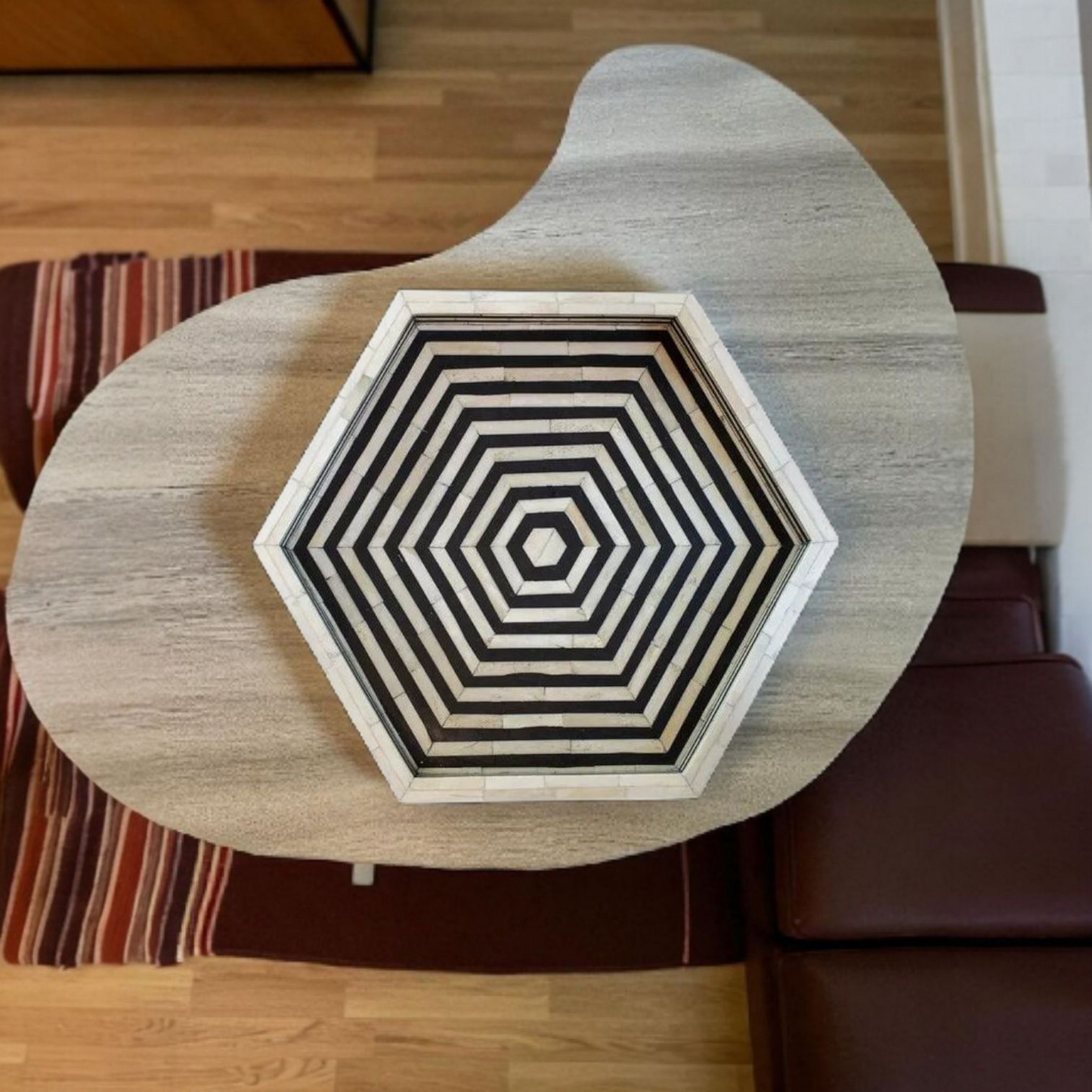 Illusion Hexagon Wooden Mother of Pearl Tray -BLACk