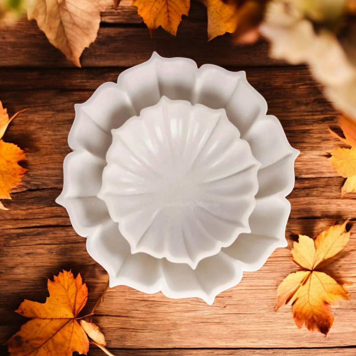 White Hand-Carved Marble Leaf Bowl